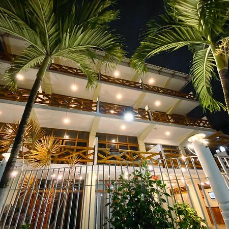 Hotel Sol Y Playa Montañita Eksteriør billede