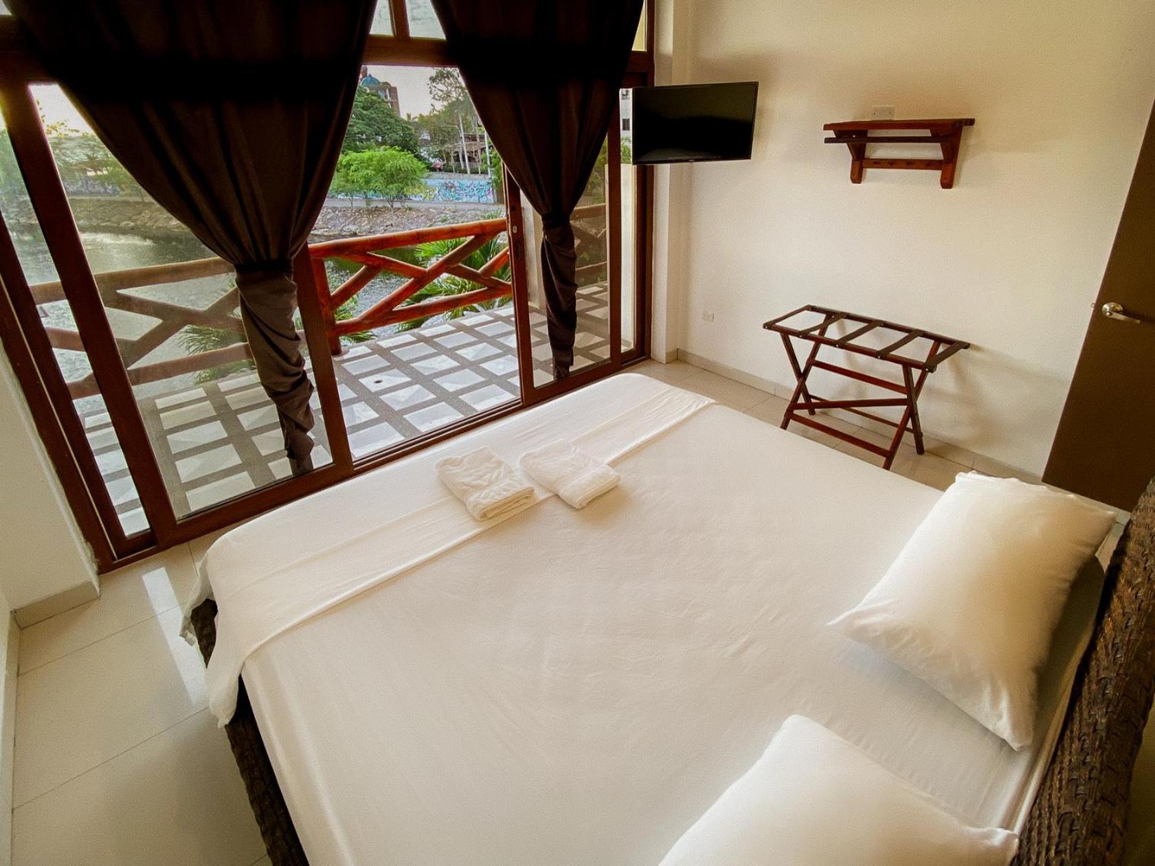 Hotel Sol Y Playa Montañita Eksteriør billede